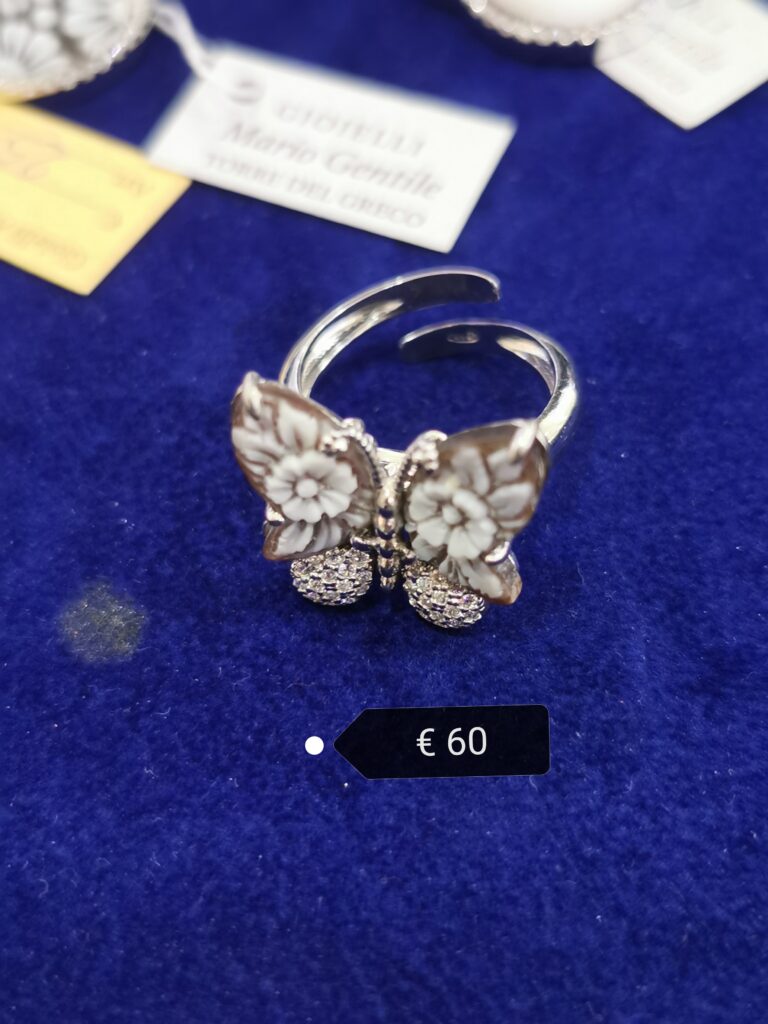 Anello Farfalla